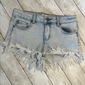 HOT KISS 💋 Junior Frayed Denim cutoff Shorts size 7